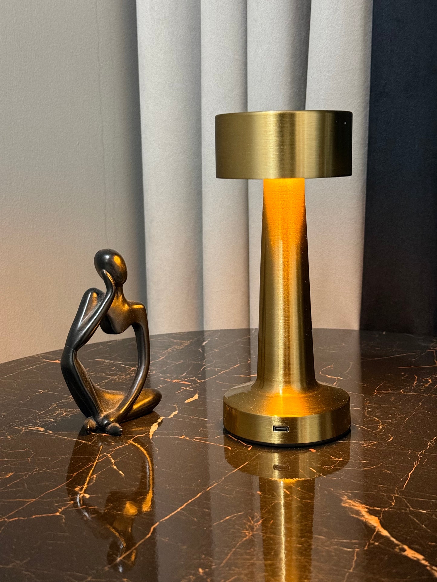 Dumble Table Lamp | Retro Lamp